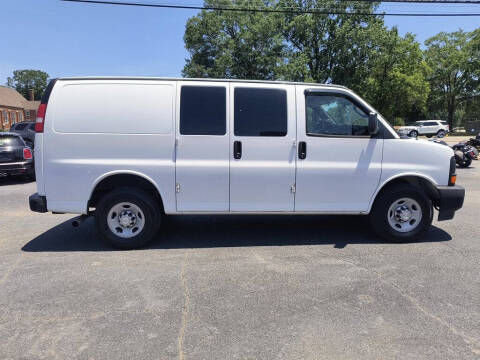 2017 Chevrolet Express 2500