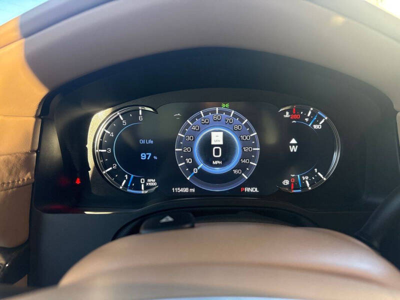 2019 Cadillac Escalade Platinum