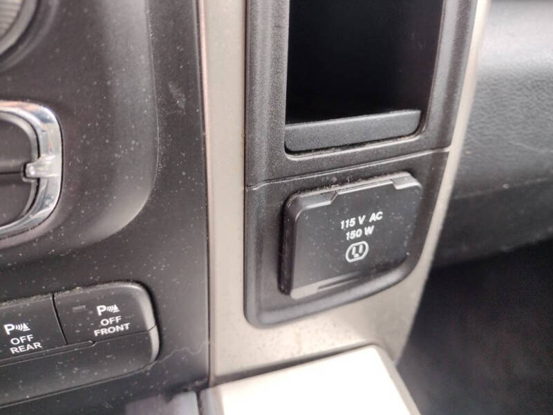 2016 RAM 1500 Big Horn