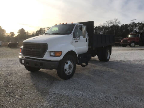 2001 Ford F-650 for sale at Ramsey Truck Sales LLC in Benton AR
