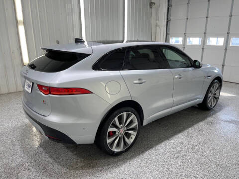 2020 Jaguar F-PACE S
