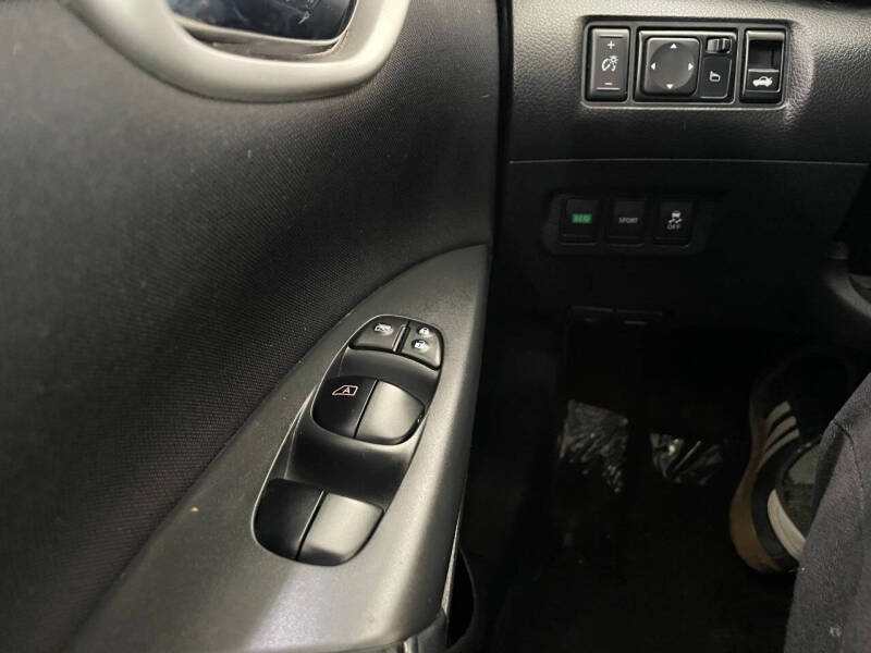 2016 Nissan Sentra SV