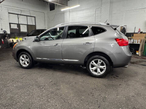 2011 Nissan Rogue SV