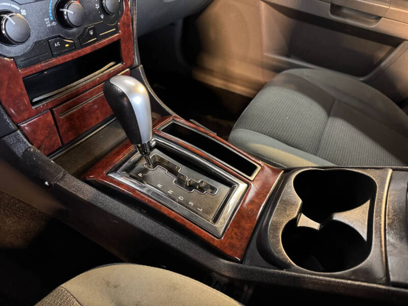 2005 Chrysler 300