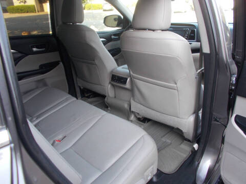 2016 Toyota Highlander XLE