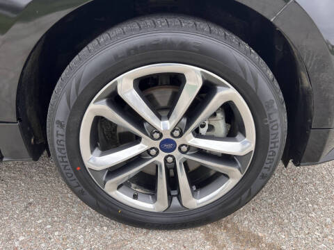 2017 Ford Edge Sport