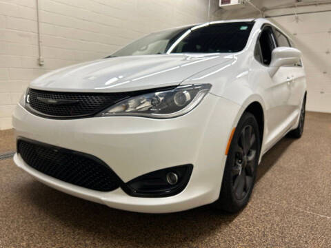 2019 Chrysler Pacifica Touring Plus