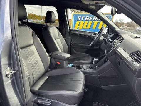 2022 Volkswagen Tiguan SE R-Line Black