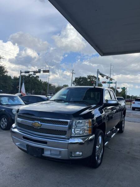 2013 Chevrolet Silverado 1500 for sale at Auto Outlet Inc. in Houston TX