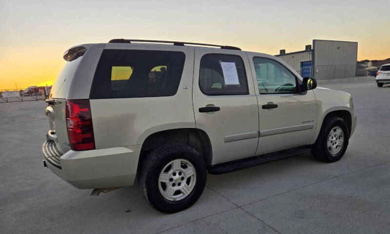 2007 Chevrolet Tahoe LS photo 18