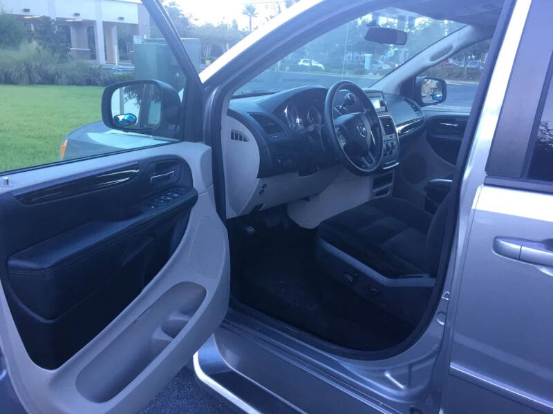 2016 Dodge Grand Caravan SXT