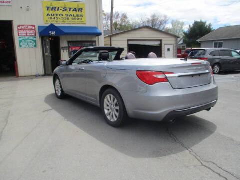 2013 Chrysler 200 Touring