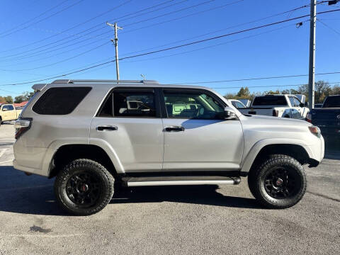 2017 Toyota 4Runner SR5