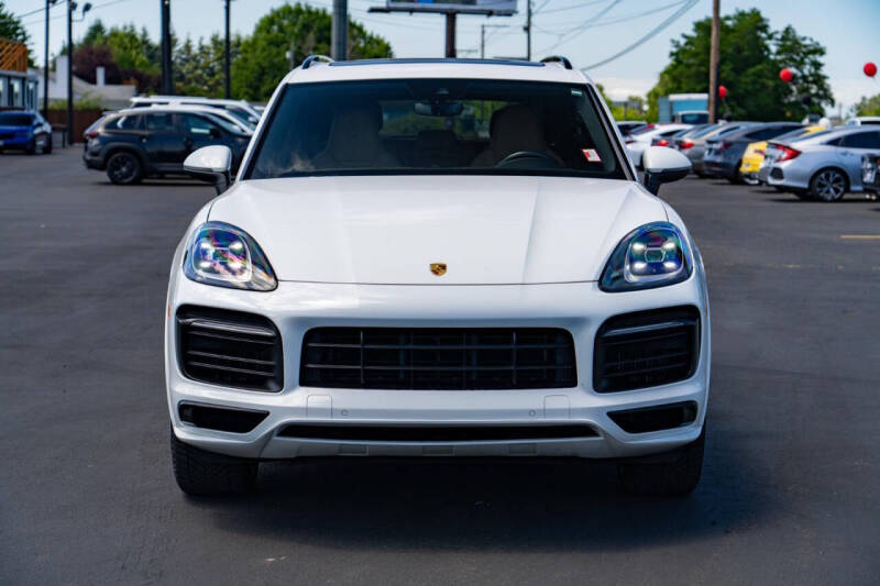 2019 Porsche Cayenne E-Hybrid