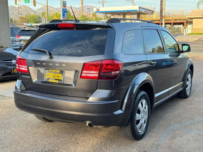 2017 Dodge Journey SE