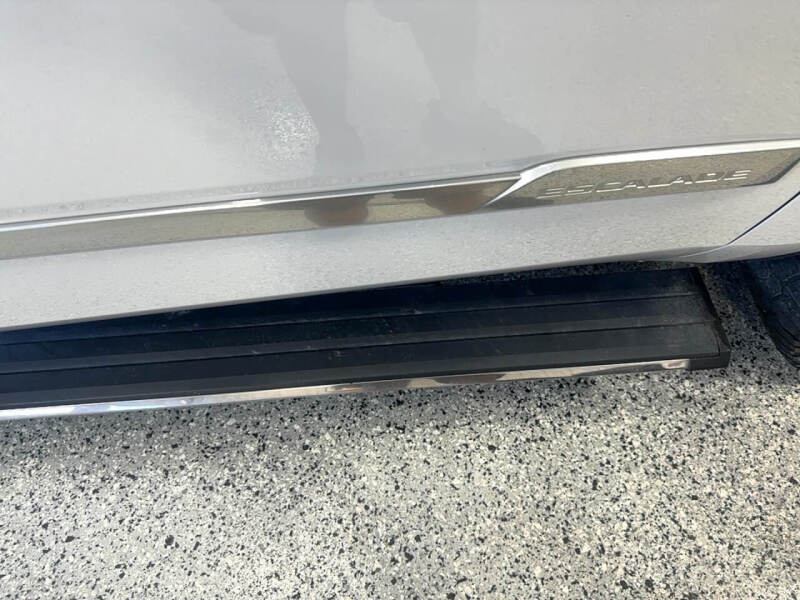 2019 Cadillac Escalade ESV Premium Luxury