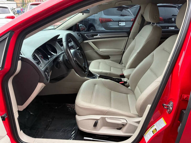 2015 Volkswagen Golf TSI S