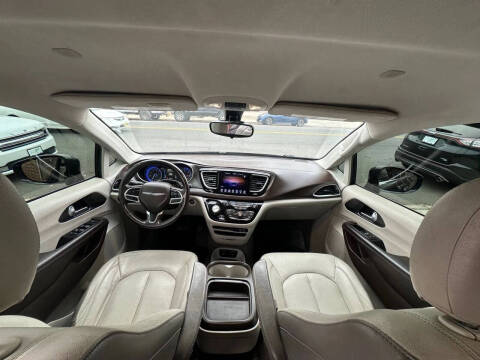 2017 Chrysler Pacifica