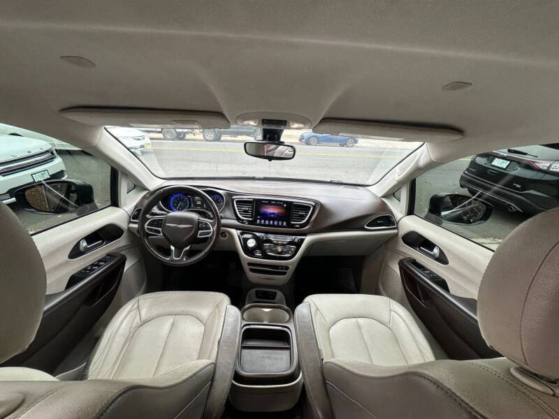 2017 Chrysler Pacifica