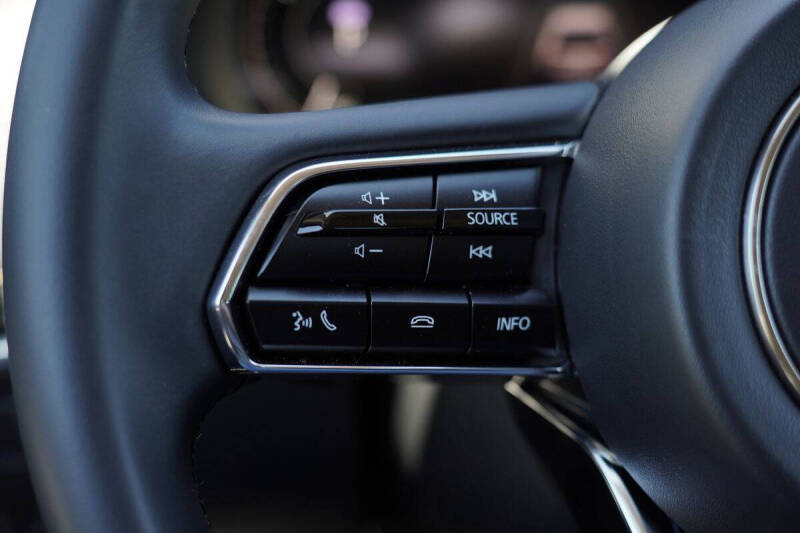 2025 Mazda CX-70 Plug-in Hybrid Premium