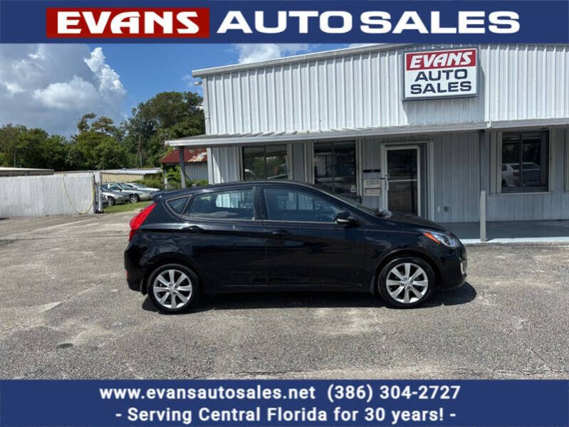 2013 Hyundai Accent SE