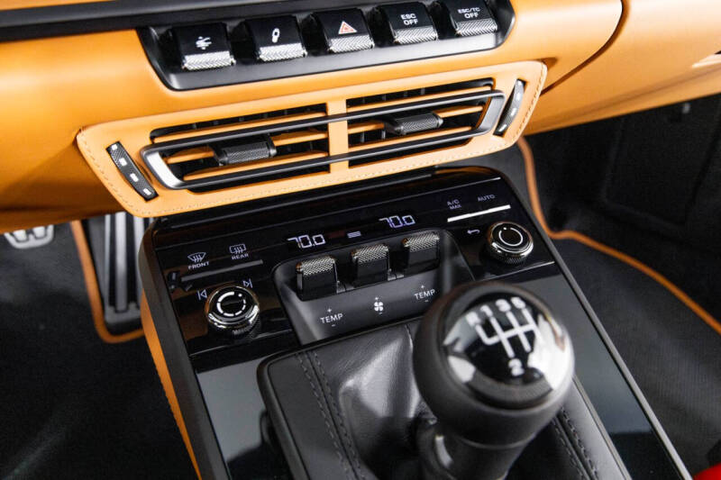 2024 Porsche 911 S/T