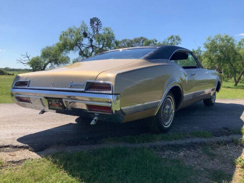 1967 Oldsmobile Delta Eighty-Eight