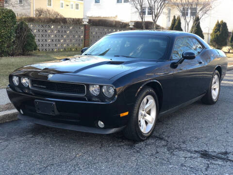 2010 Dodge Challenger for sale at MAGIC AUTO SALES in Little Ferry NJ