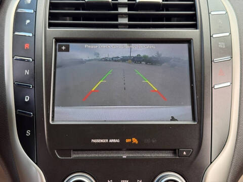 2019 Lincoln MKC Select