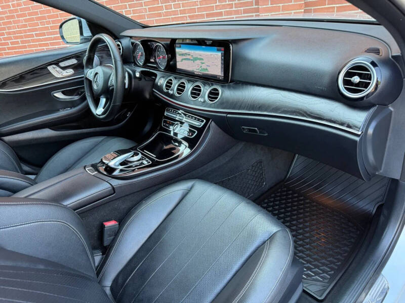 2017 Mercedes-Benz E-Class E 300 4MATIC