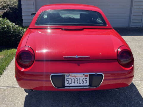 2003 Ford Thunderbird