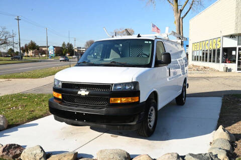 2023 Chevrolet Express 2500