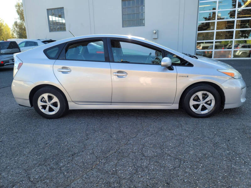 2013 Toyota Prius Three