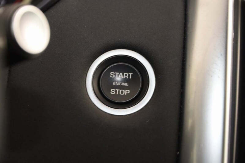 2023 Land Rover Discovery P300 S