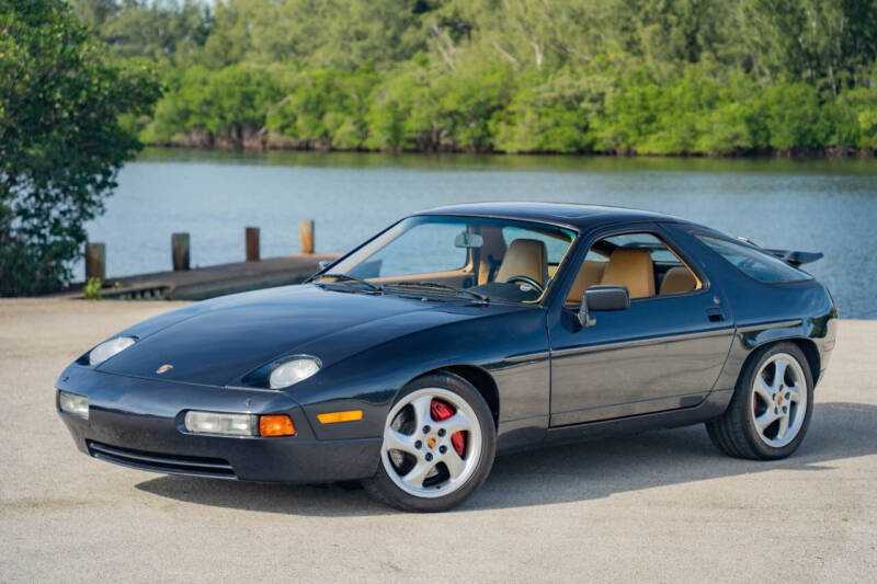 1987 Porsche 928 S4
