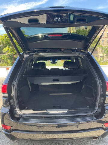 2017 Jeep Grand Cherokee Laredo