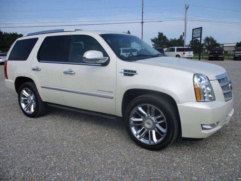 2013 Cadillac Escalade for sale at LK Auto Remarketing in Moore OK