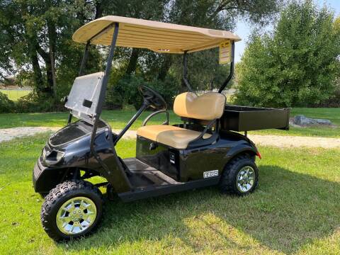 2016 E-Z-GO RXV for sale at Jim's Golf Cars & Utility Vehicles - Reedsville Lot in Reedsville WI