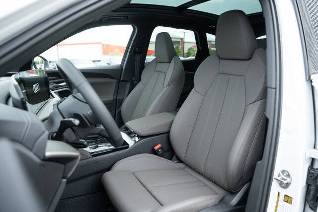 2025 Audi Q5 quattro Premium Plus TFSI