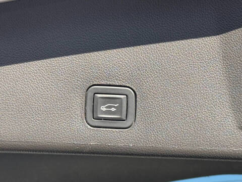 2016 Cadillac SRX Performance Collection