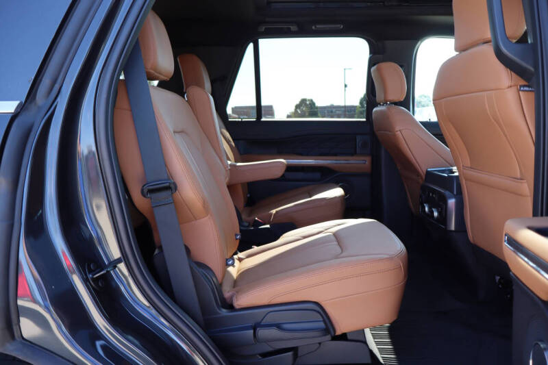 2024 Ford Expedition Platinum