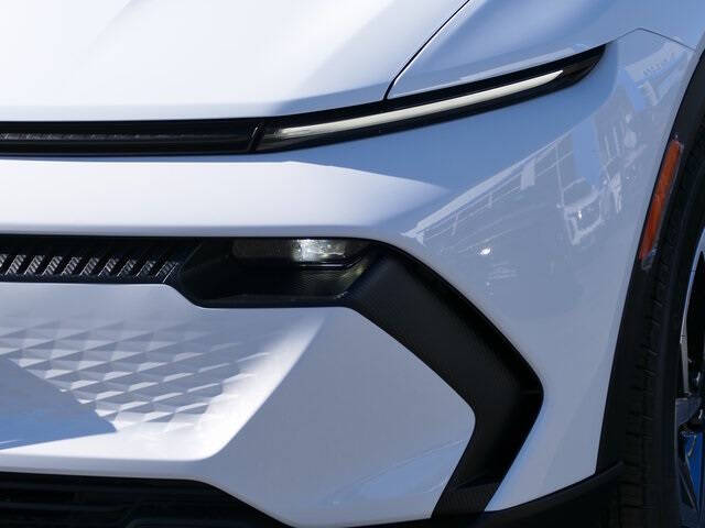 2026 Chevrolet Equinox EV LT 1