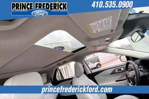 2025 Ford Explorer Platinum