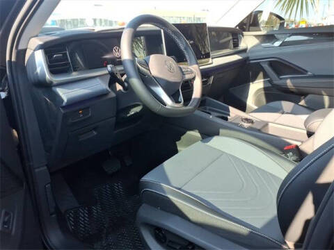 2025 Volkswagen Tiguan SE