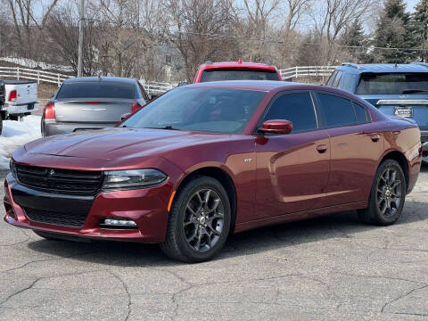 2018 Dodge Charger for sale at North Imports LLC in Burnsville MN