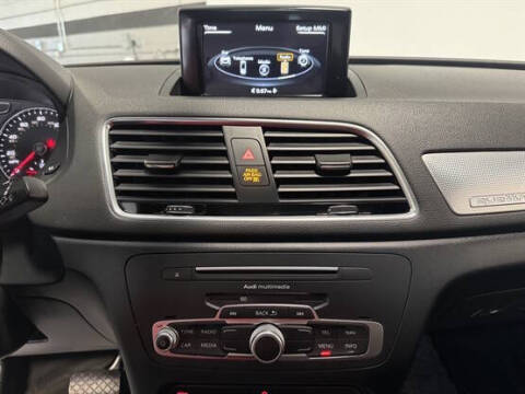 2016 Audi Q3 2.0T quattro Premium Plus