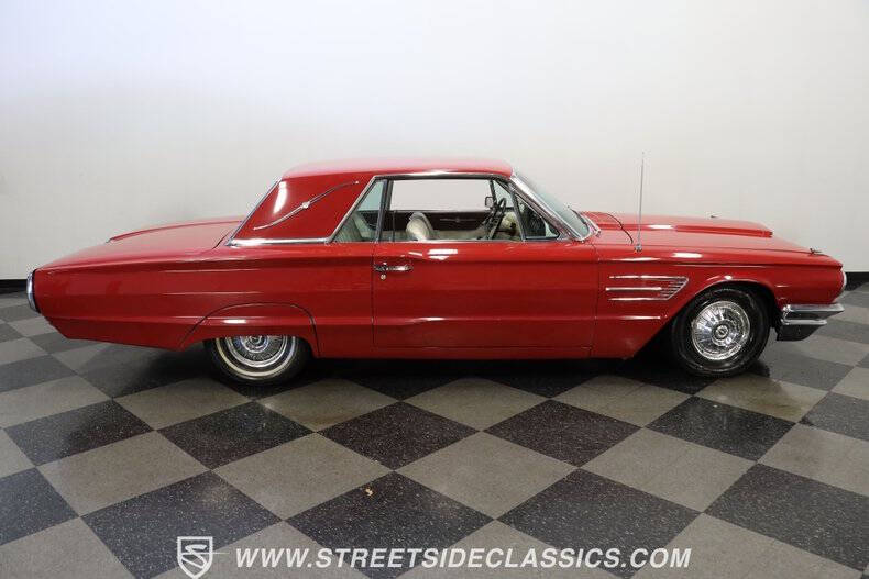 1965 Ford Thunderbird