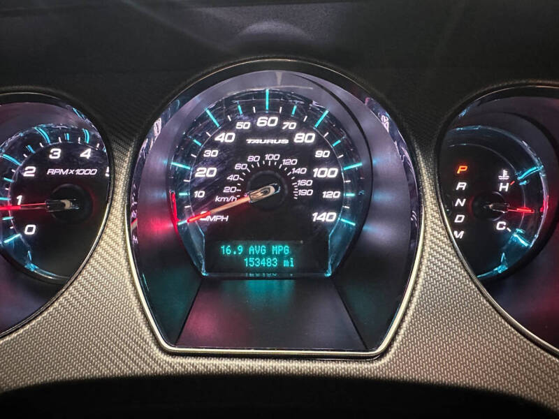 2011 Ford Taurus SHO