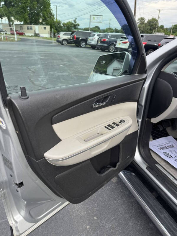 2012 GMC Acadia SLT-1