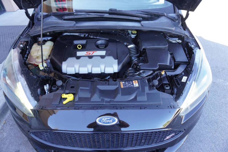 2018 Ford Focus ST